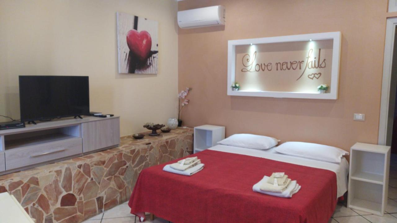 Sicily In Love 2 - Rooms & Breakfast Таормина Экстерьер фото