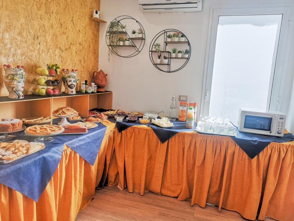 Sicily In Love 2 - Rooms & Breakfast Таормина Экстерьер фото